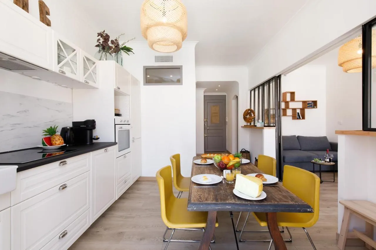 Appartement La Colline YourHostHelper Cannes