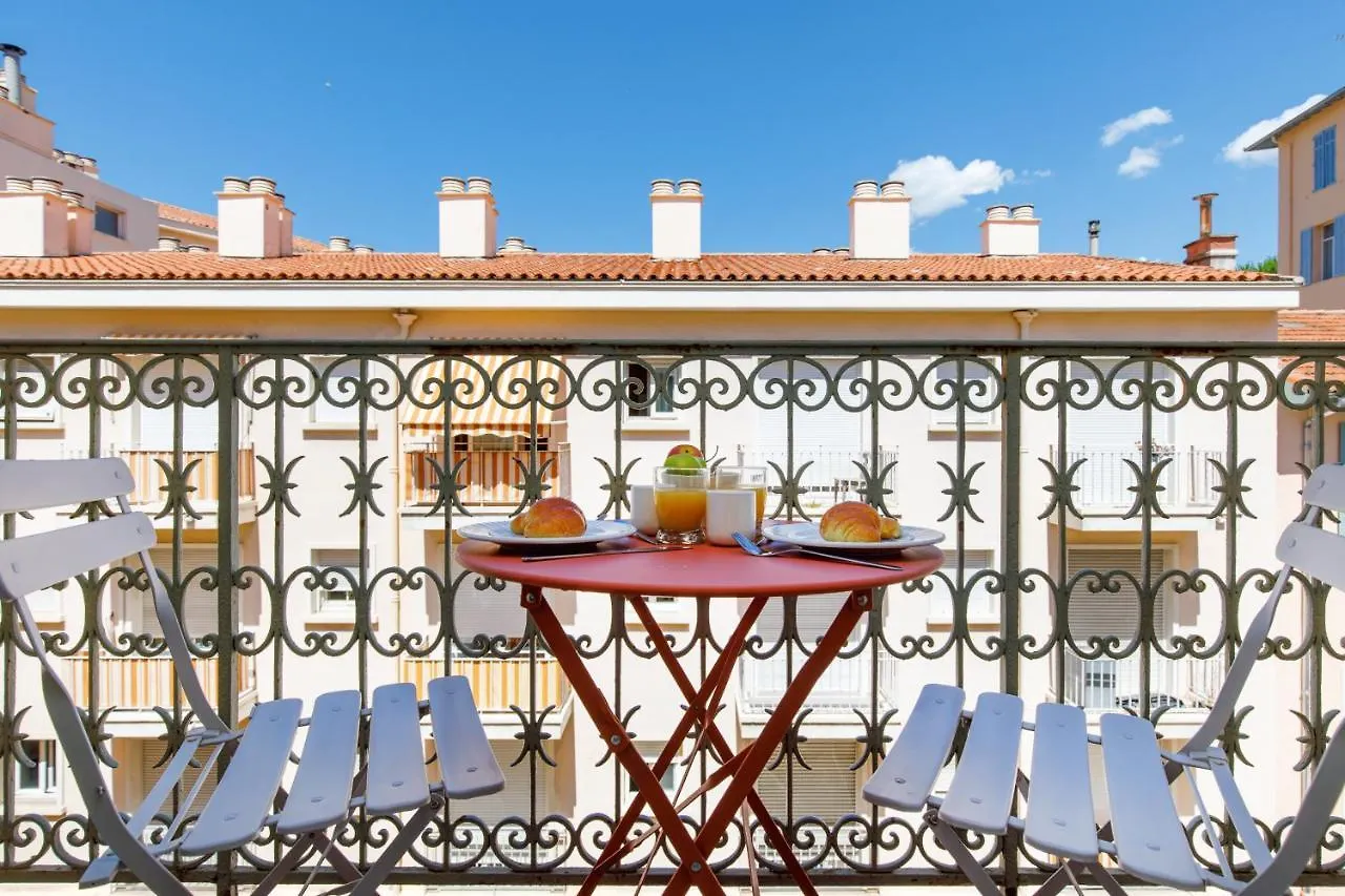 La Colline Yourhosthelper Cannes Apartment